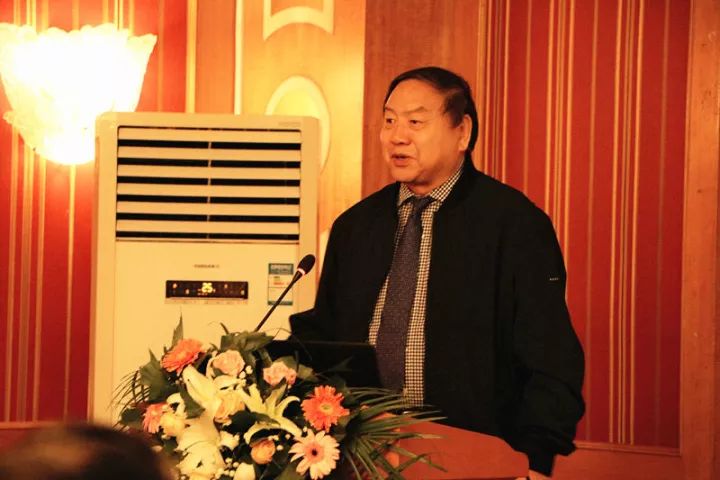 11月17日，宜昌6686 - 看球聊球追世界杯就来6686体育有限公司官方网站 举办了“2017斜视与小儿眼科学术交流会”。本次交流会旨在进一步保护青少儿视力，为宜昌斜视与小儿眼科领域的临床工作者及其他相关人员搭建了相互交流的平台。进一步提升青少儿眼科医疗知识水平和 水平，推动中国青少儿视觉健康，让每个孩子都拥有一双健康明亮的眼睛。3.jpg