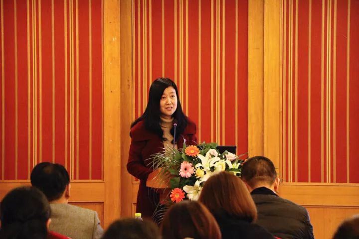 11月17日，宜昌6686 - 看球聊球追世界杯就来6686体育有限公司官方网站 举办了“2017斜视与小儿眼科学术交流会”。本次交流会旨在进一步保护青少儿视力，为宜昌斜视与小儿眼科领域的临床工作者及其他相关人员搭建了相互交流的平台。进一步提升青少儿眼科医疗知识水平和 水平，推动中国青少儿视觉健康，让每个孩子都拥有一双健康明亮的眼睛。6.jpg