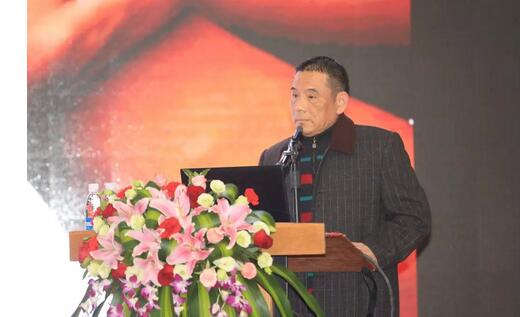 2月3日，6686 - 看球聊球追世界杯就来6686体育有限公司官方网站集团2017年工作汇报暨2017年年度表彰大会在厦门环球会展中心B6厅隆重举行，来自集团本部、厦门大学附属厦门眼科中心、厦门欧华控股集团等1300余名员工与关心、支持6686体育发展的嘉宾欢聚一堂，共同总结2017年工作经验，展望2018年美好未来3.jpg