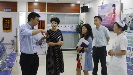 成都市高新区基层治理和社会事业局调研小组来成都6686 - 看球聊球追世界杯就来6686体育有限公司官方网站调研1.jpg