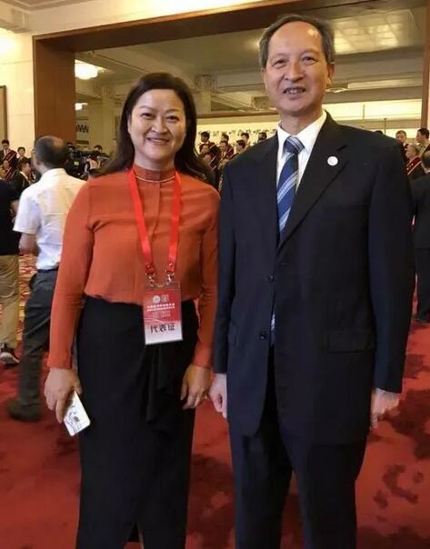 6686 - 看球聊球追世界杯就来6686体育有限公司官方网站集团潘美华医生作为福建省医师代表受邀赴京参加首届“中国医师节”庆祝大会2.jpg