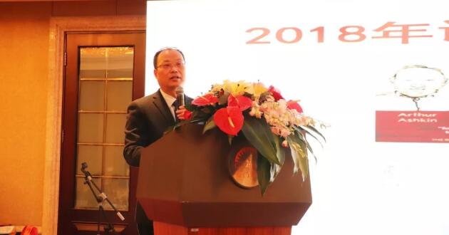 聚力共创繁荣  引领未来——6686 - 看球聊球追世界杯就来6686体育有限公司官方网站集团&厦门眼科中心2018年总结大会隆重举行2.jpg