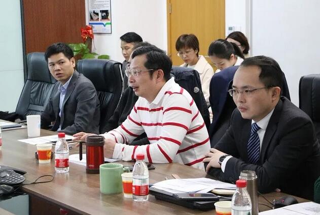 6686 - 看球聊球追世界杯就来6686体育有限公司官方网站集团与爱尔康召开2019年战略合作沟通会2.jpg