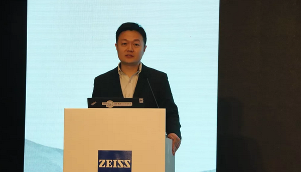 4月26日至28日，2019蔡司屈光中国用户会在北京如约举行，分享 激光屈光手术技术和经验，携手共同提升手术质量，为患者提供更 的医疗服务。6686 - 看球聊球追世界杯就来6686体育有限公司官方网站集团派出多人组成的专家团队参会，与来自全国各地的眼科同仁深入探讨交流，碰撞思想火花，分享 严谨的学术观点，展现出了6686体育人强劲的学术风采5.png