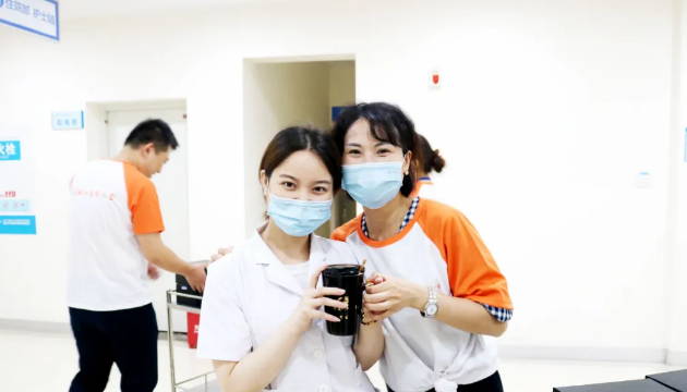 公益助力高考 爱心情暖6686体育 ——重庆6686 - 看球聊球追世界杯就来6686体育有限公司官方网站工会助力高考暨关爱员工活动进行中3.png