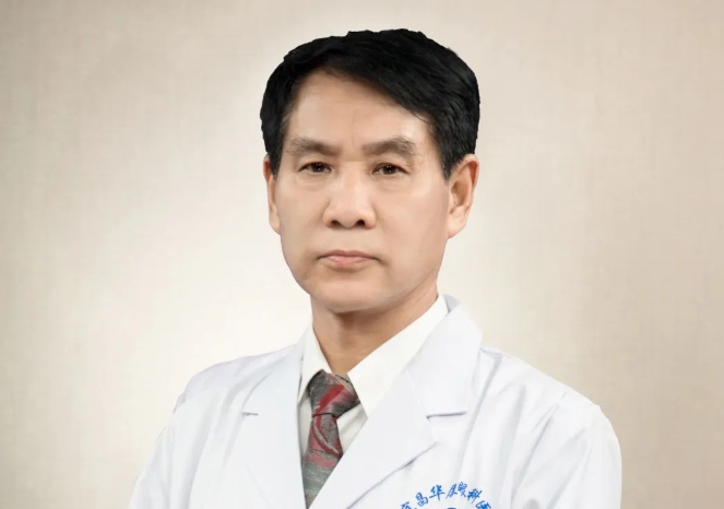 6686体育医生·医声——霍鸣：有口皆【医生·医声】霍鸣：有口皆碑的“光明掌门人”碑的“光明掌门人”